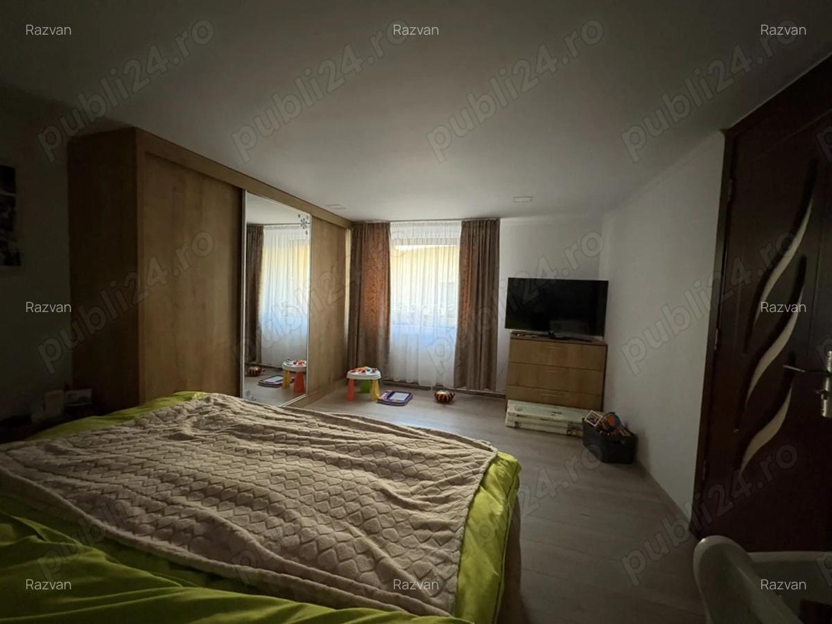 Vand casa saseasca individuala 4 camere direct de la proprietar - 1