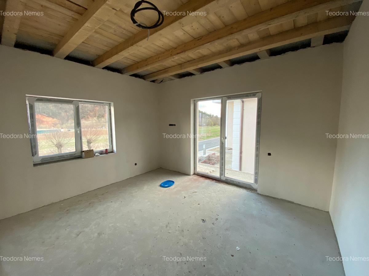 Casă individuală modernă, 4 camere, teren 400 mp – Luna de Sus - 10