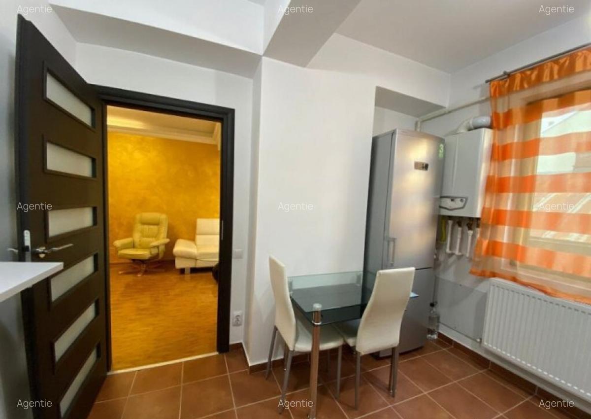 Apartament 3 camere bloc nou, lux, 2 locuri parcare subterana si boxa - 2