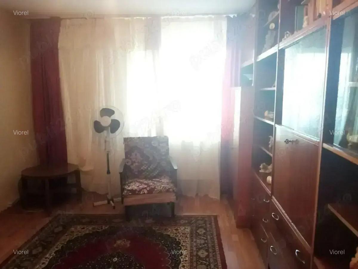 Proprietar ,vand apartament 2 camere- BUFTEA - 2