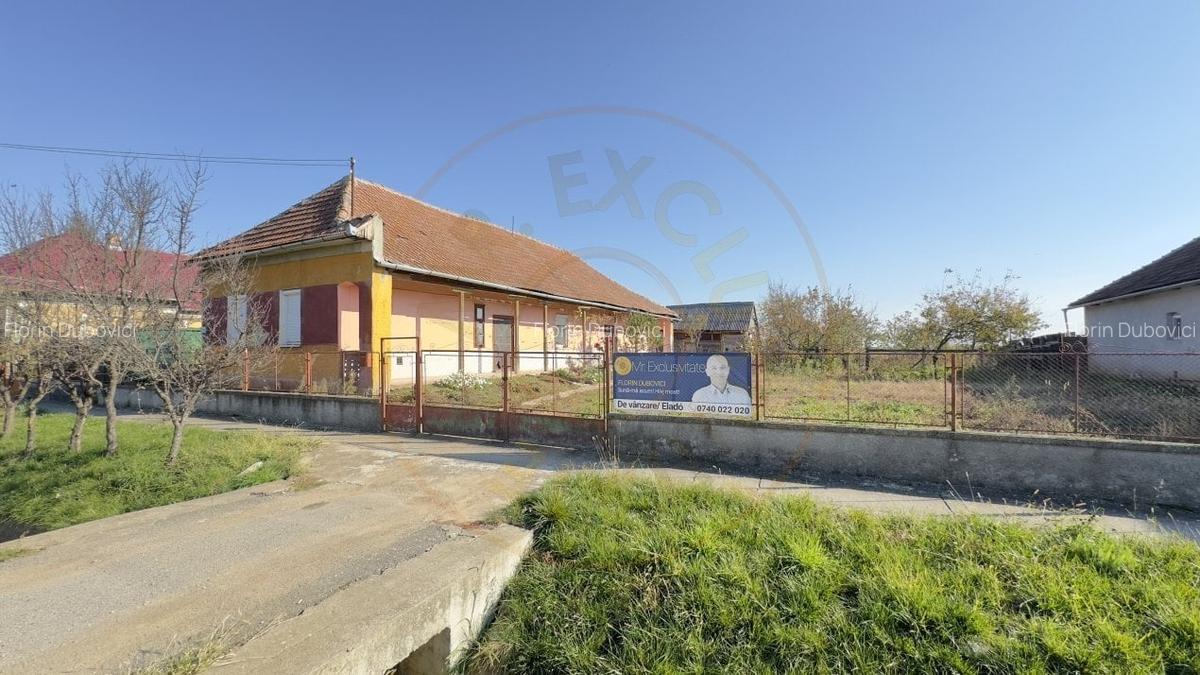 Casa 3 camere, Teren 3466 mp Petresti SM - Comision 0% cumparator - 1