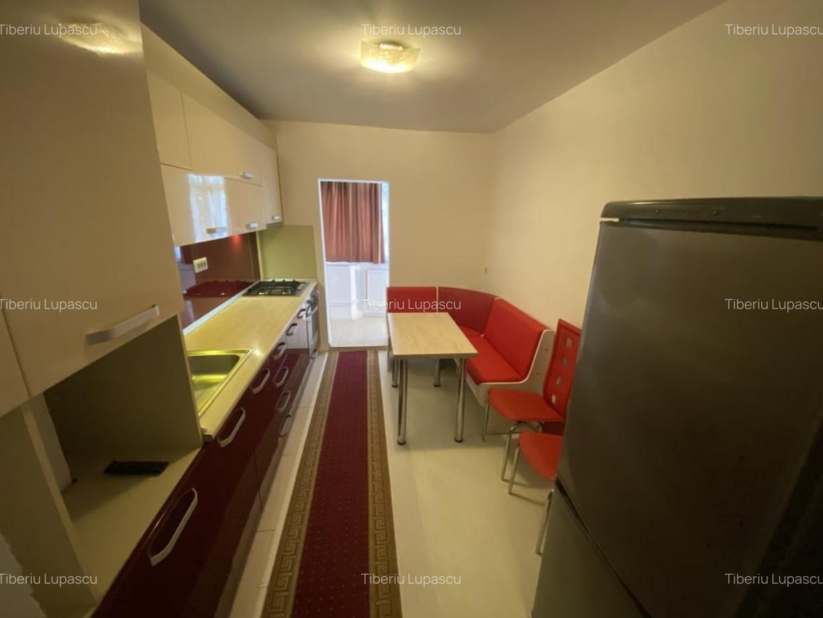 Apartament 3 camere, zona Mioritei - 8