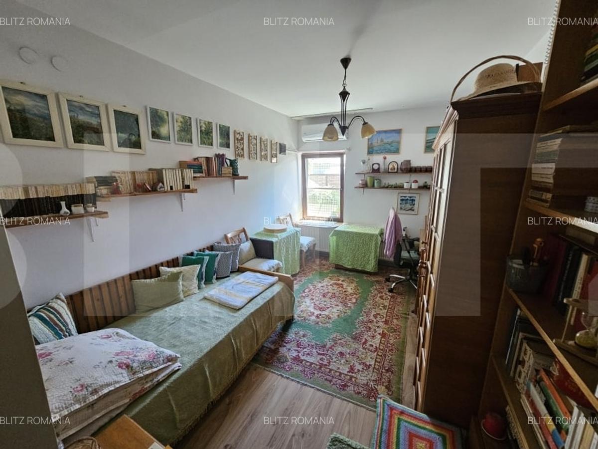 Apartament in vila, 47 mp, curte proprie de 37 mp - Cartier 23 August, Sector 3 - 4