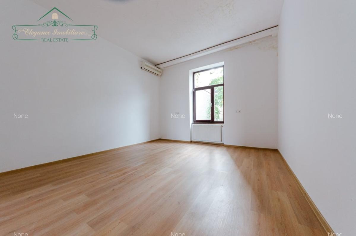 Casa individuala cu potential comercial si rezidential, Ultracentral, Arad - 11