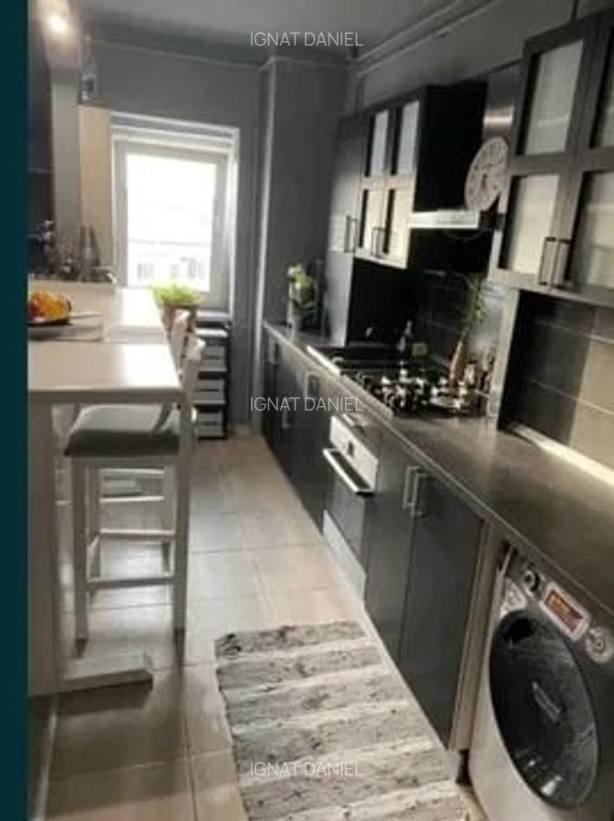 Apartament cu 1 camera, decomandat, zona Nicolina - 3