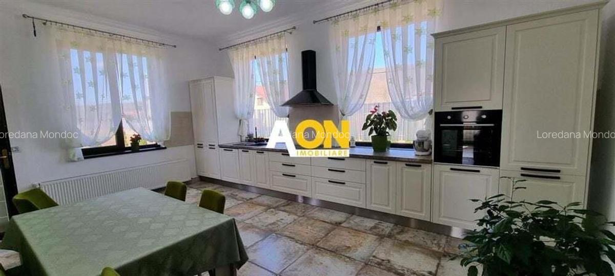Casa 4 camere finisaje de lux 950 mp teren Com. Ciugud - 8