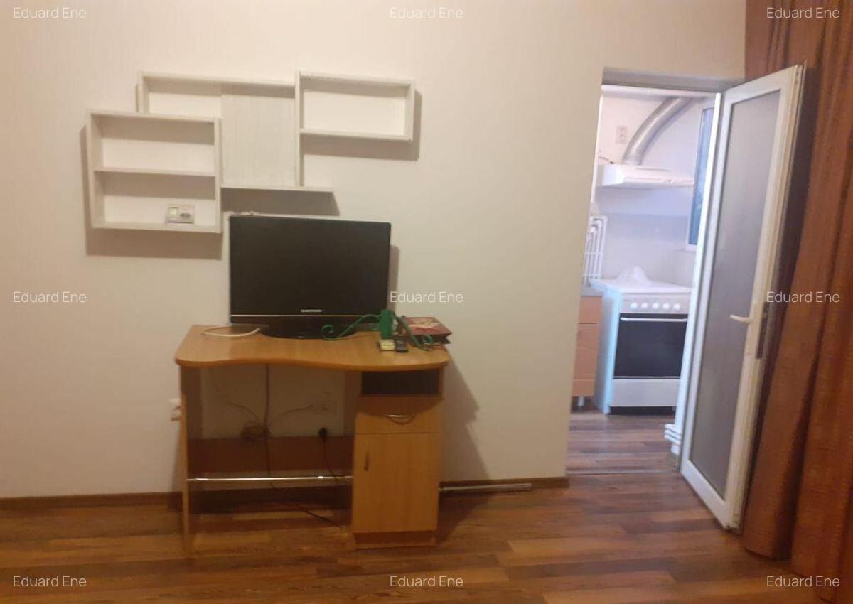 De vanzare Garsoniera decomandata, mobilata si utilat... - 5