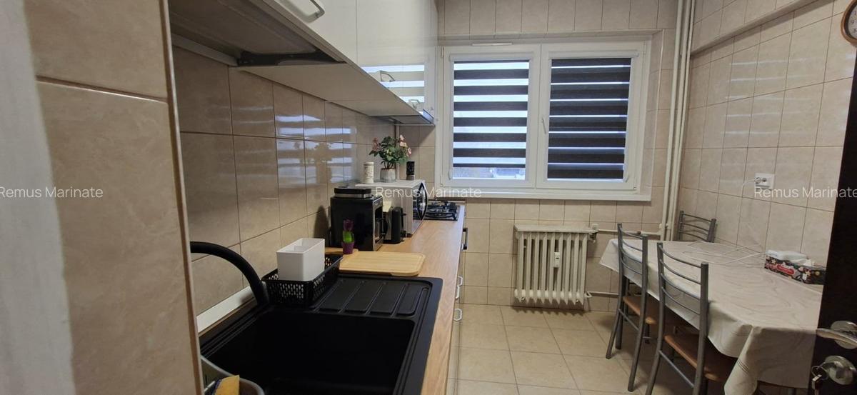 Inchiriere apartament 2 camere Apusului, prima inchiriere - 12