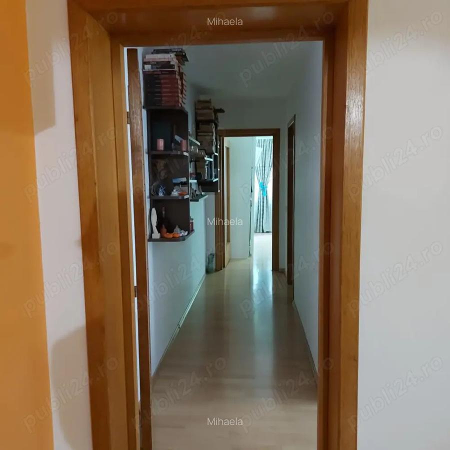 Vand apartament apartament cu trei camere in Slobozia - 9