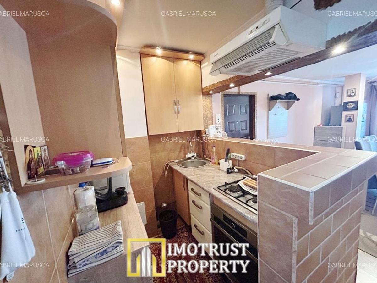 De vanzare apartament 3 camere/ Aradul Nou - 6