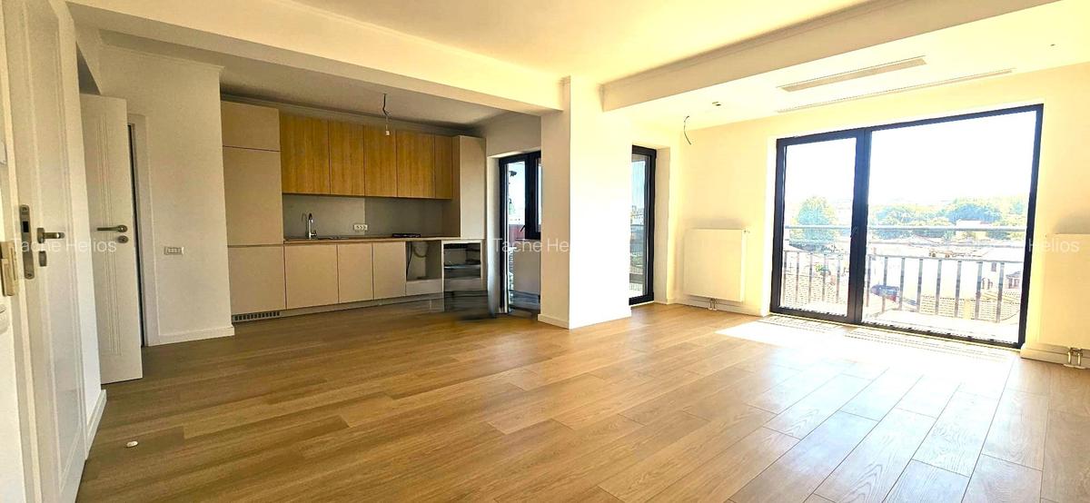 Apartament nemobilat su.83mp. pt.Birouri sau de locuit- zona Trocadero - 7