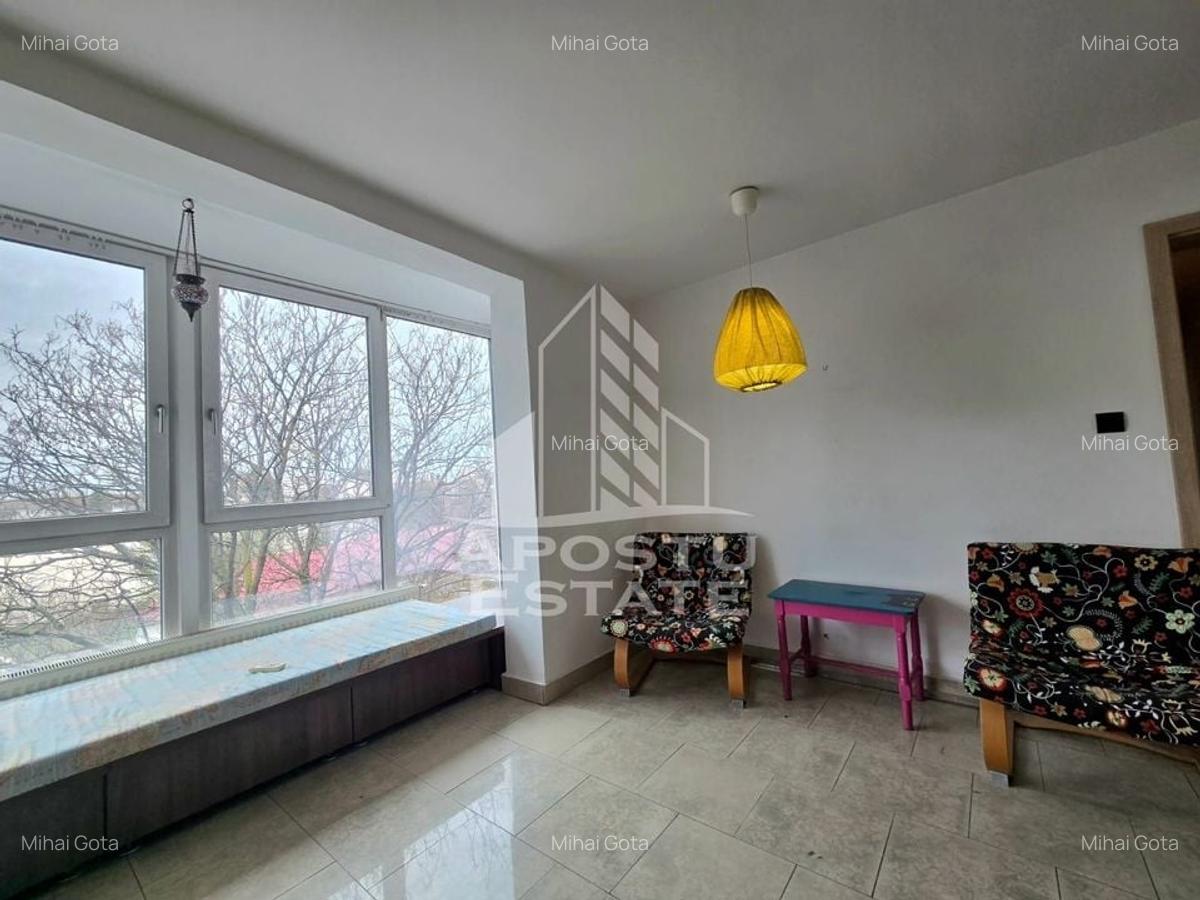 Apartament cu 3 camere, centrala proprie, Circumvalatiunii - 7