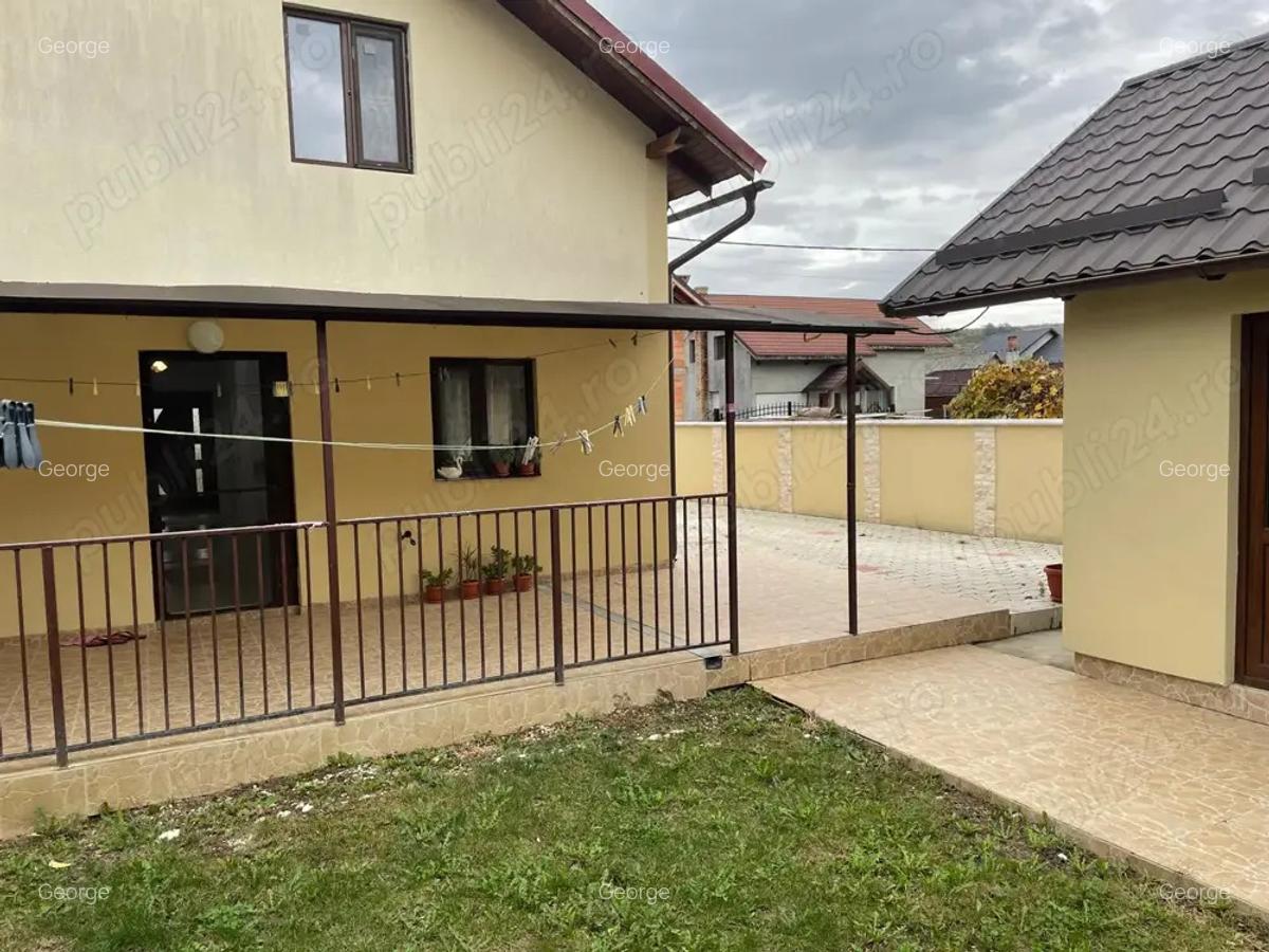 Casa de vanzare construc?ie noua in ?omcuta Mare - 8