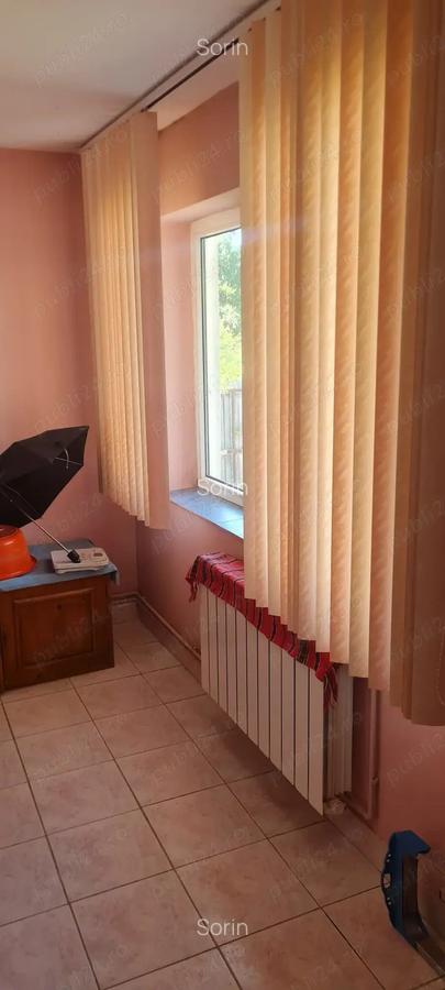 Vand casa in comuna Copaceni, sat Ulmetu, jud Valcea - 5