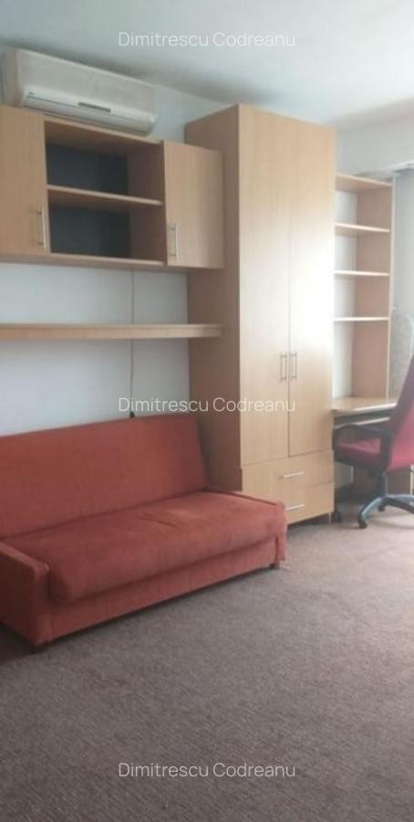 Garsoniera 29mp, balcon 3mp, etaj intermediar, zona Spitalul de Recuperare - 3