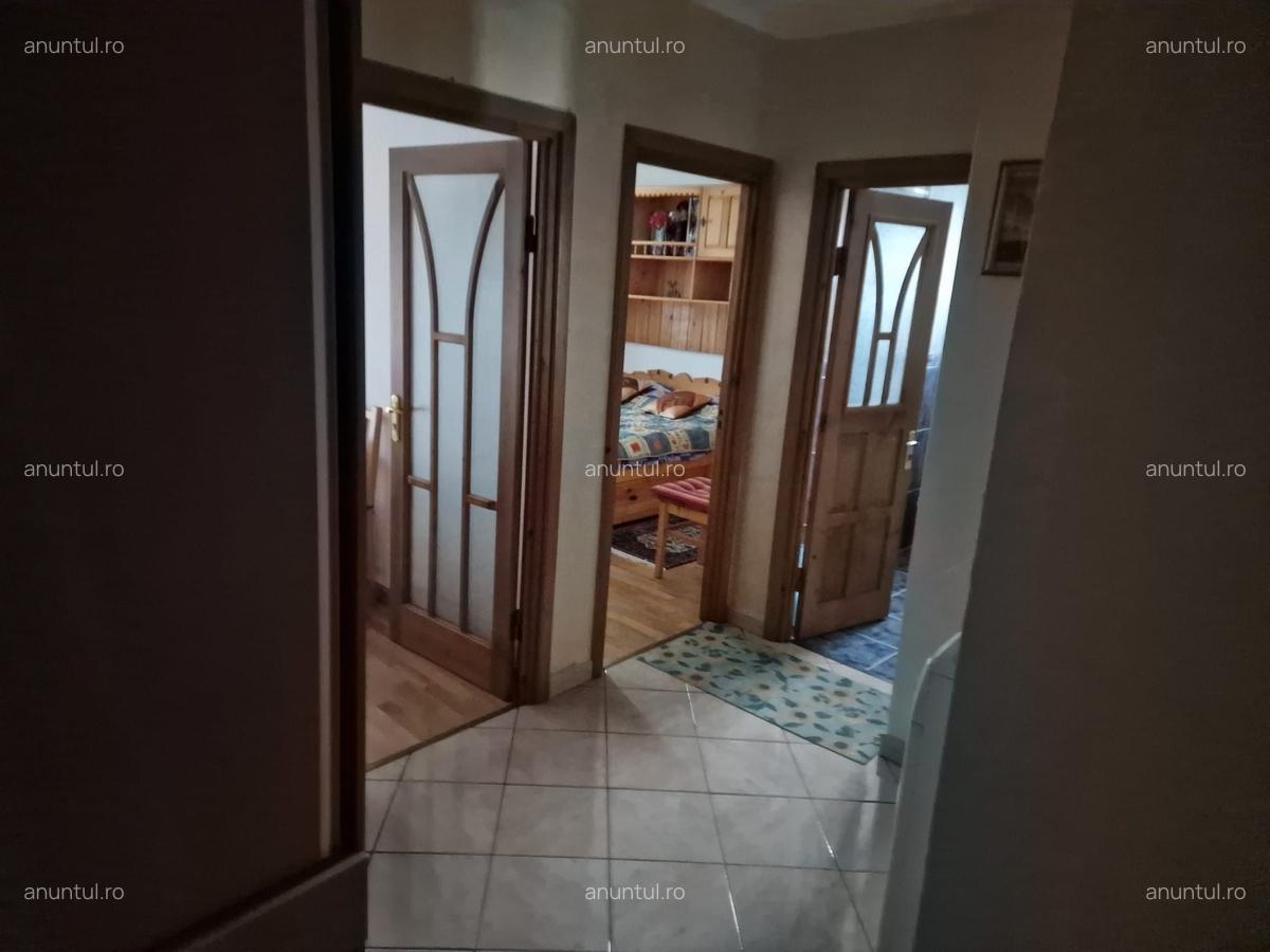 Stefan cel Mare apartament cu 3 camere de vanzare - 12