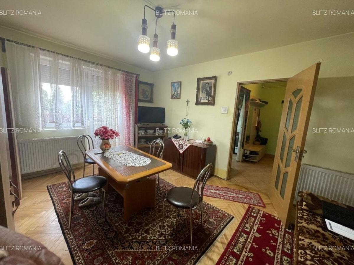 Apartament de vanzare, cu 5 camere, 88 mp, zona ultracentrala - 3