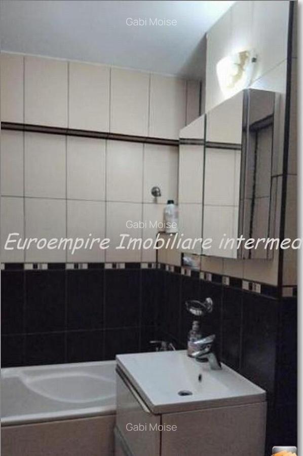Apartament 2 camere decomandate zona Trocadero - 5