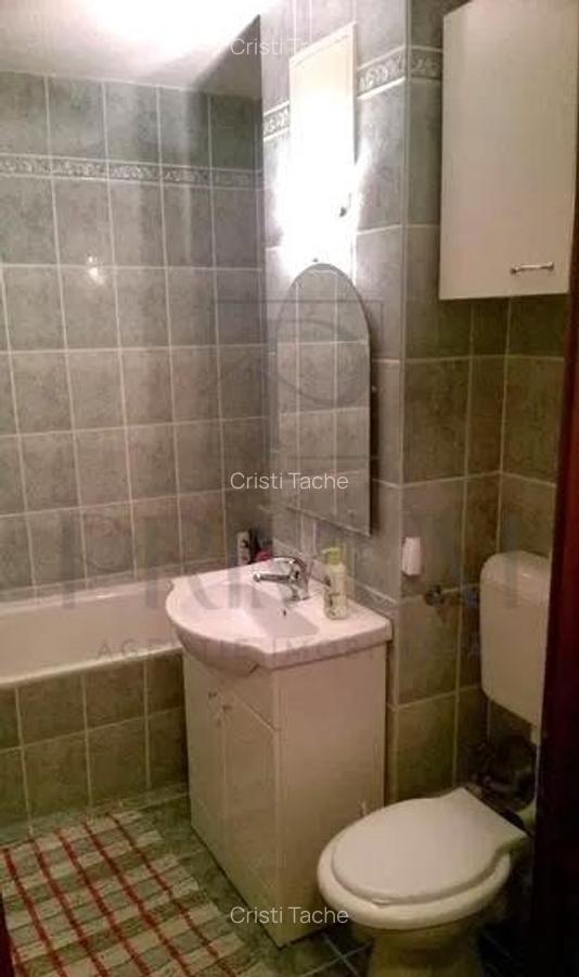 BUCOVINA - 3 camere - 2 bai - 2 balcoane - clima - decomandat - ETAJ 3 - 13