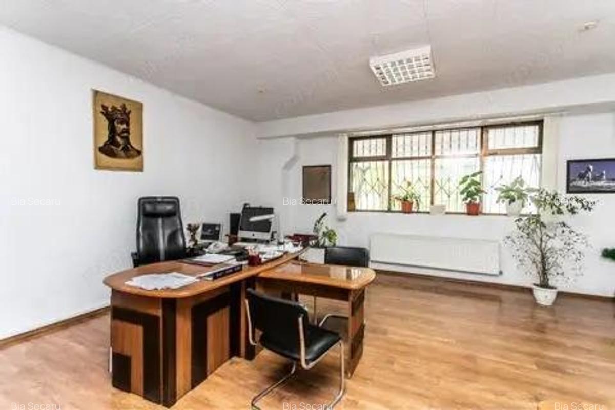 Ofer spre inchiriere birou spatiu comercial 56 de mp, etaj1 in zona unirii. - 2