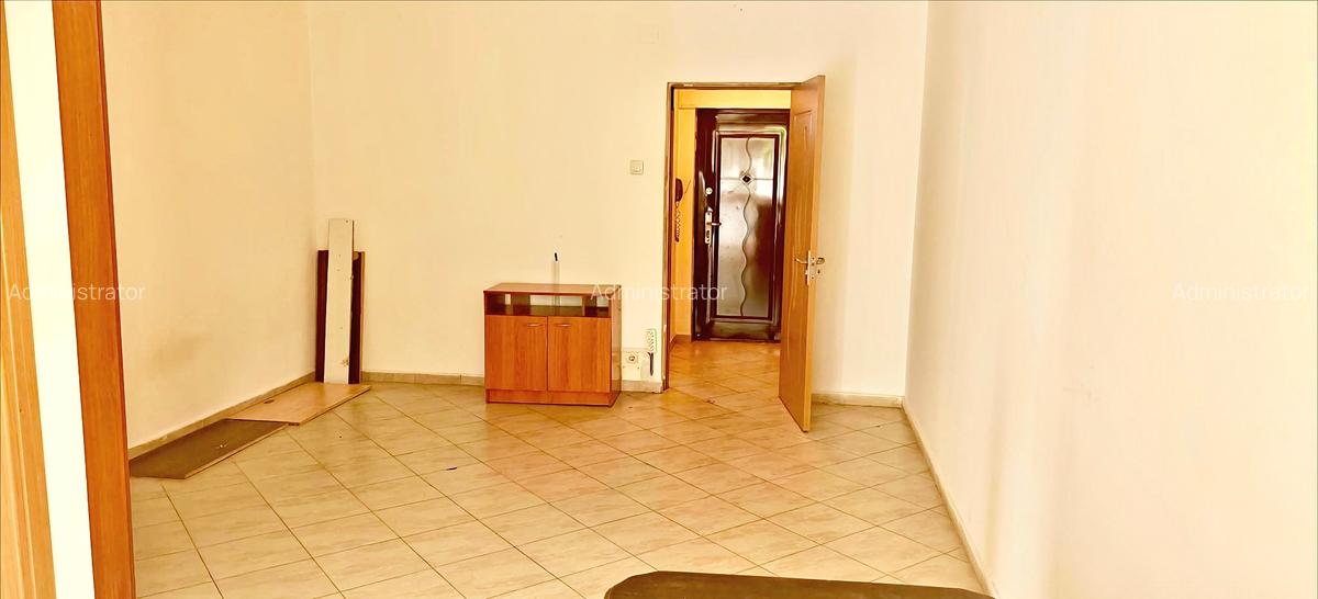 Garsonieră, spațiu comercial, investiție -Parc/Piață/Metrou Dr. Taberei - 4 Garsonieră, spațiu comercial, investiție -Parc/Piață/Metrou Dr. Taberei - 4