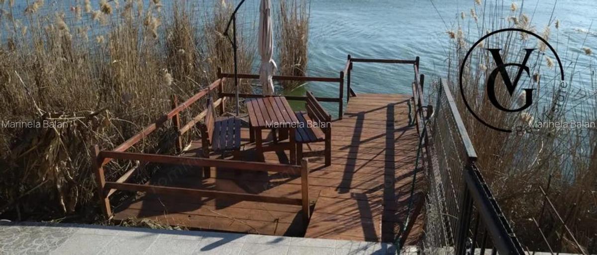 Vila - Mamaia Sat - pe malul lacului - 1