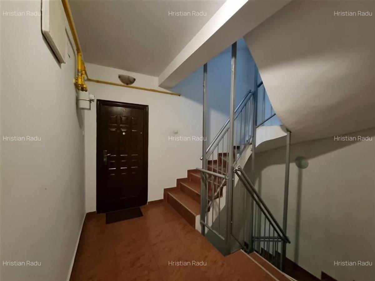 3 CAMERE ET.1/3 CU LIFT - BUCURESTII NOI METROU PARC BAZILESCU - 23