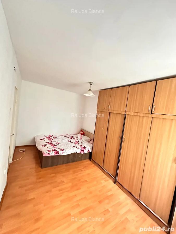 Apartament de vanzare - 5