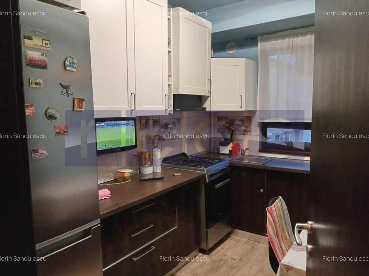 DE VANZARE AP 3 CAMERE 65 MP PRELUNGIREA GHENCEA | SEMIDECOMANDAT | PARCARE - 5