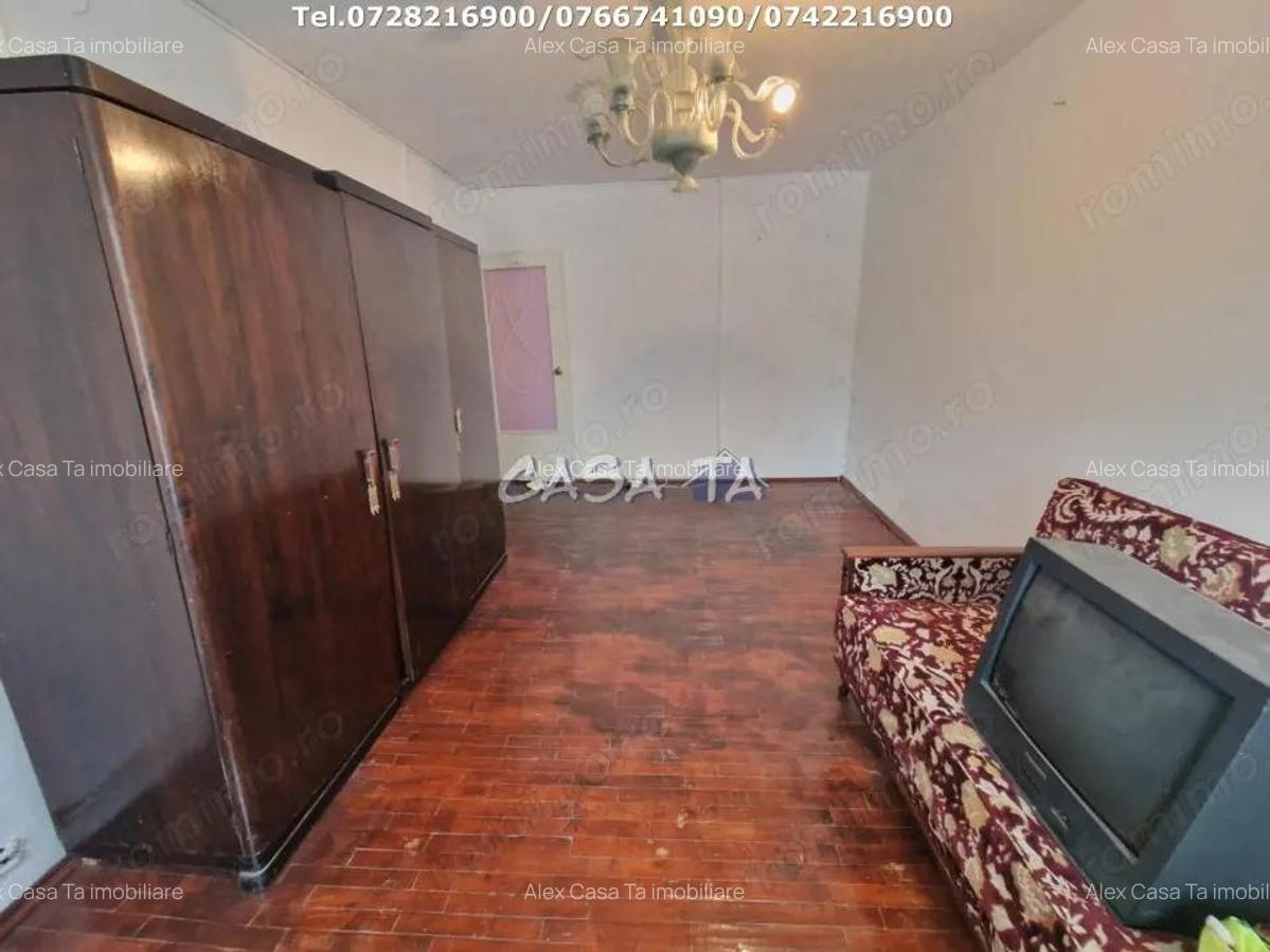 Apartament 3 camere ,situat in Targu Jiu, Str.Agriculturii - 2