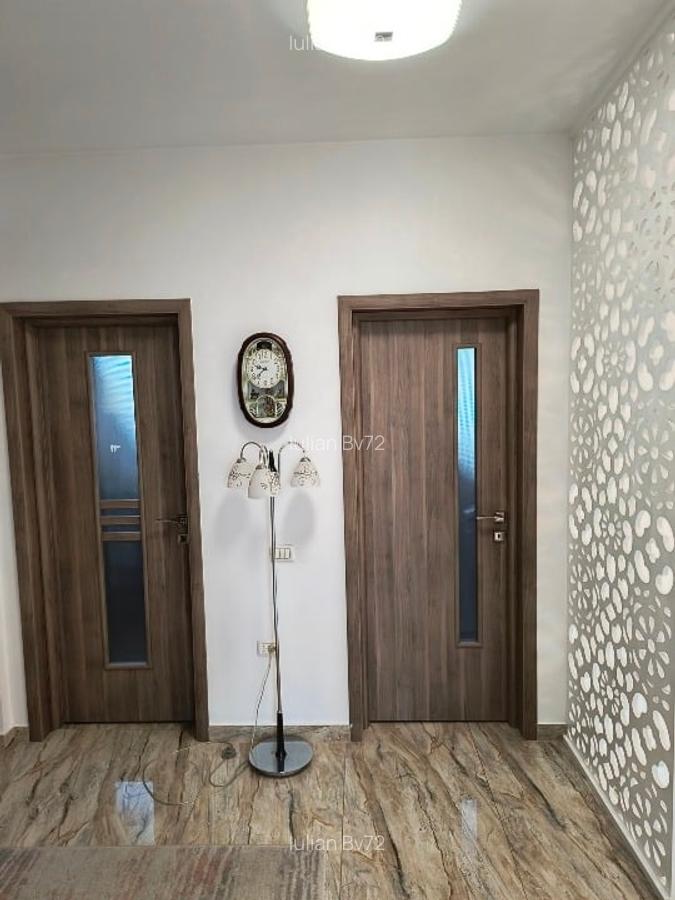 Brasov Casa de vanzare D+P+M teren 808 mp - 9