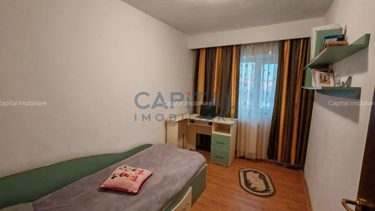 De vanzare apartament decomandat, 3 camere comision0% - 3