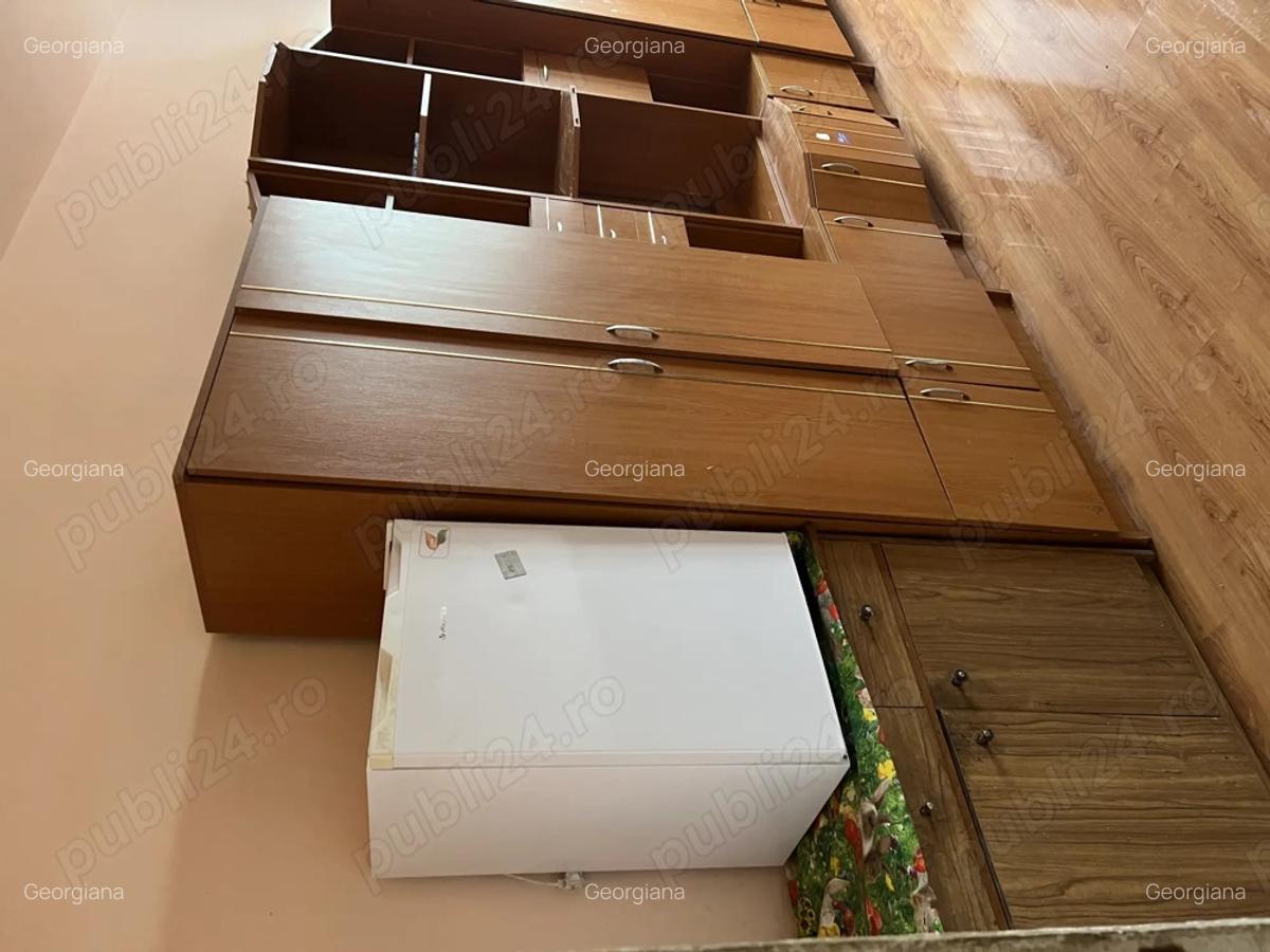 Garsoniera de vanzare cu priveli?te spre terenul de fotbal - 7