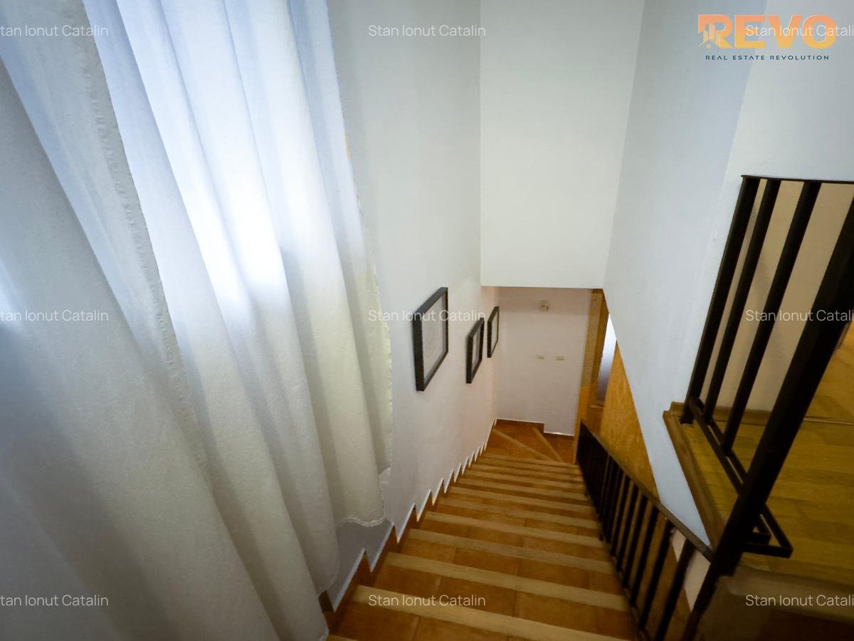 Popa Nan – Pache Protopopescu • Vilă P+1+M, curte proprie, 180mp - 14