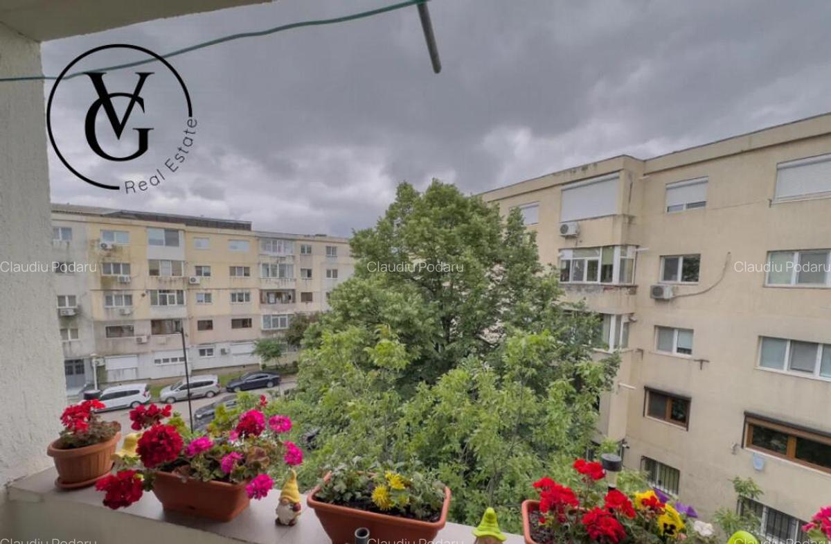 Apartament decomandat - 3 camere - zona Dacia - 5