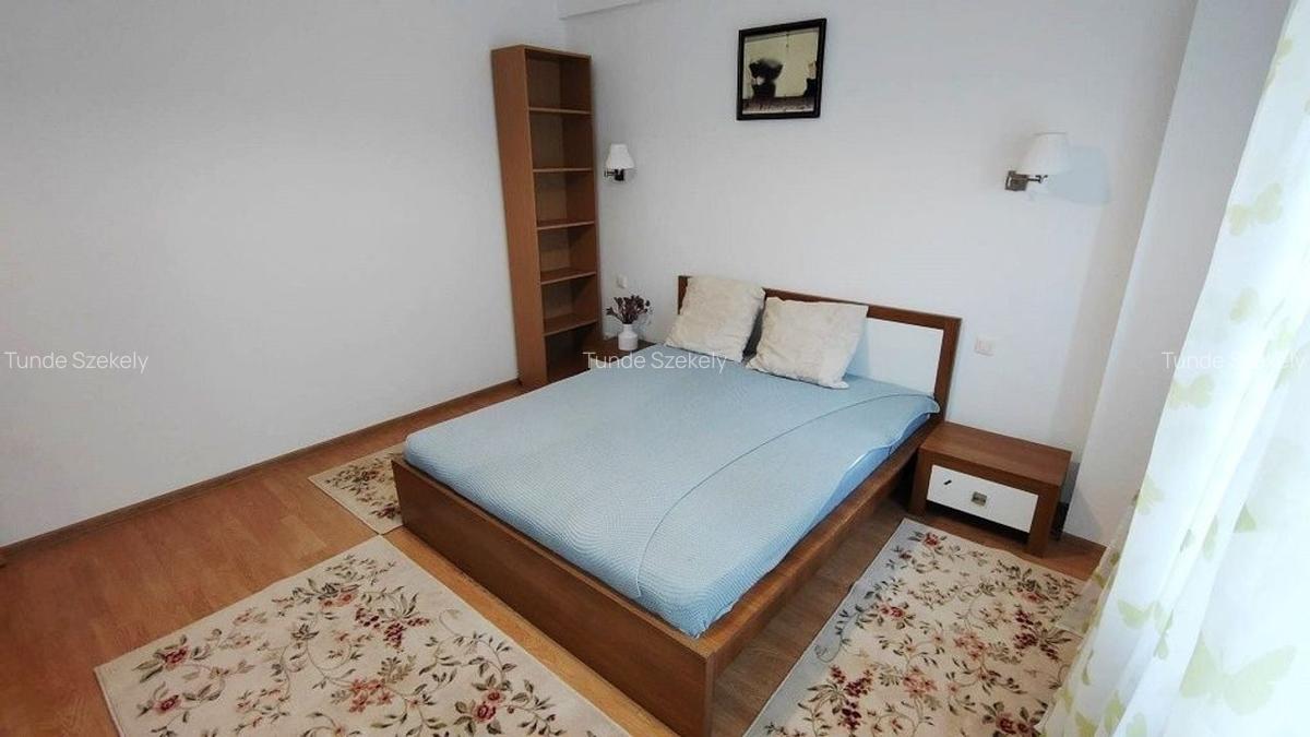 Apartament 2 camere, 56 mp, etaj 1/4,  garaj, zona centrala - 4 Apartament 2 camere, 56 mp, etaj 1/4,  garaj, zona centrala - 4