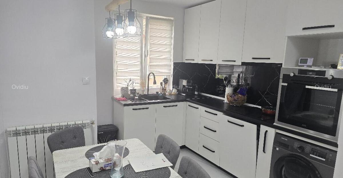 Vand apartament de 3 camere decomandat, in Deva, Imp.Traian, mobilat - 1