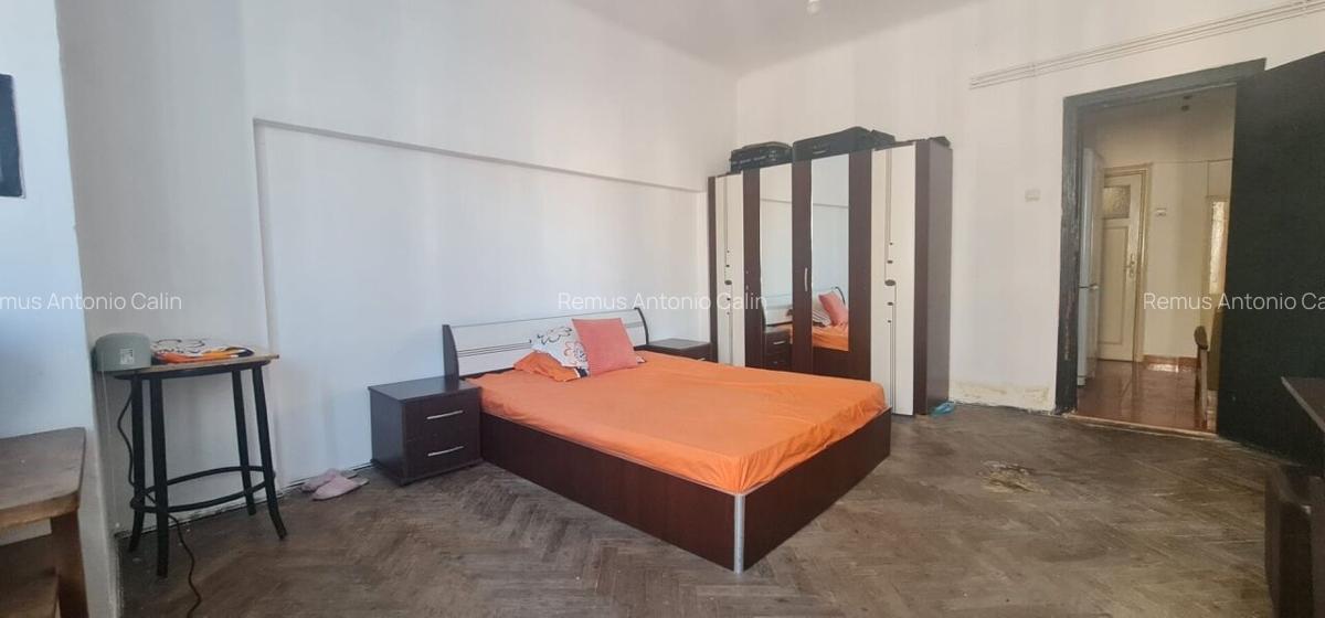 Cartierul Armenesc Ultracentral Apartament 4 camere - 1