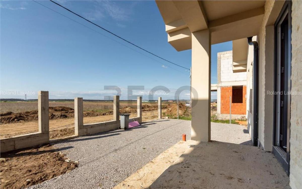 RECO. CASA CU MANSARDA , CIHEI . - 8