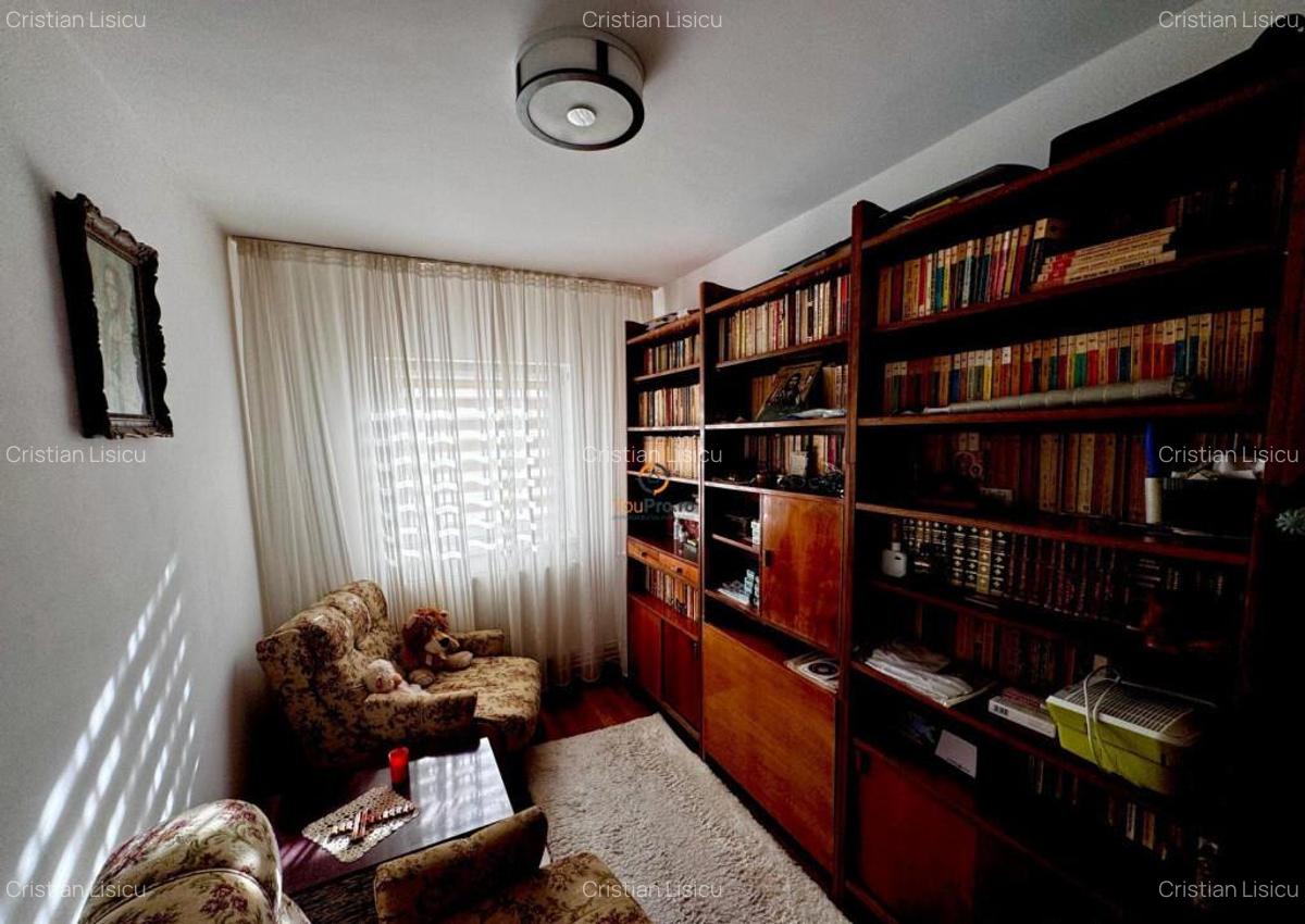 Apartament 3 camere | Zona Lipovei | Etaj 3/4 | 2 balcoane | - 18