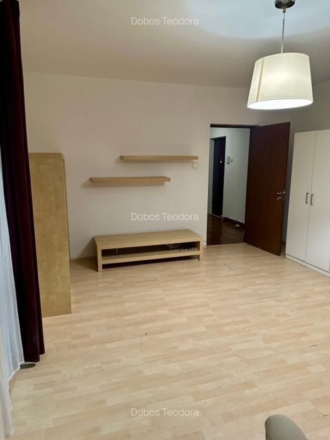 Ap. 2 camere - Vitan Mall, 60 mp utili, mobilat, str. Vlaicu-Voda - 2