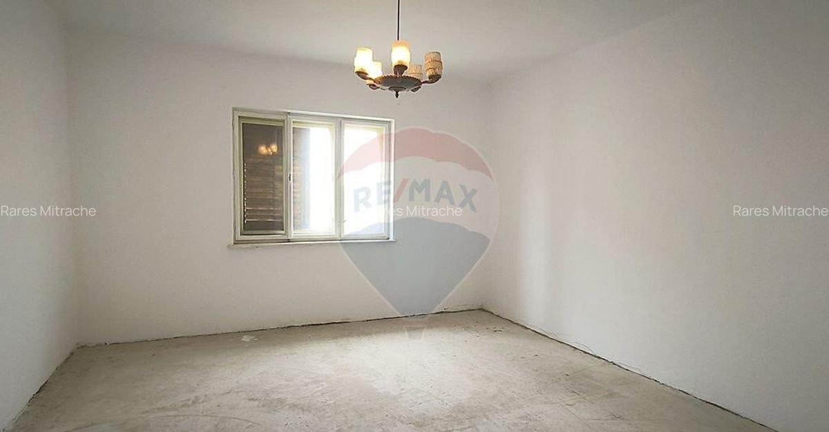 Casa pe un nivel in Medias, teren 533 mp, curte dreapta - 15