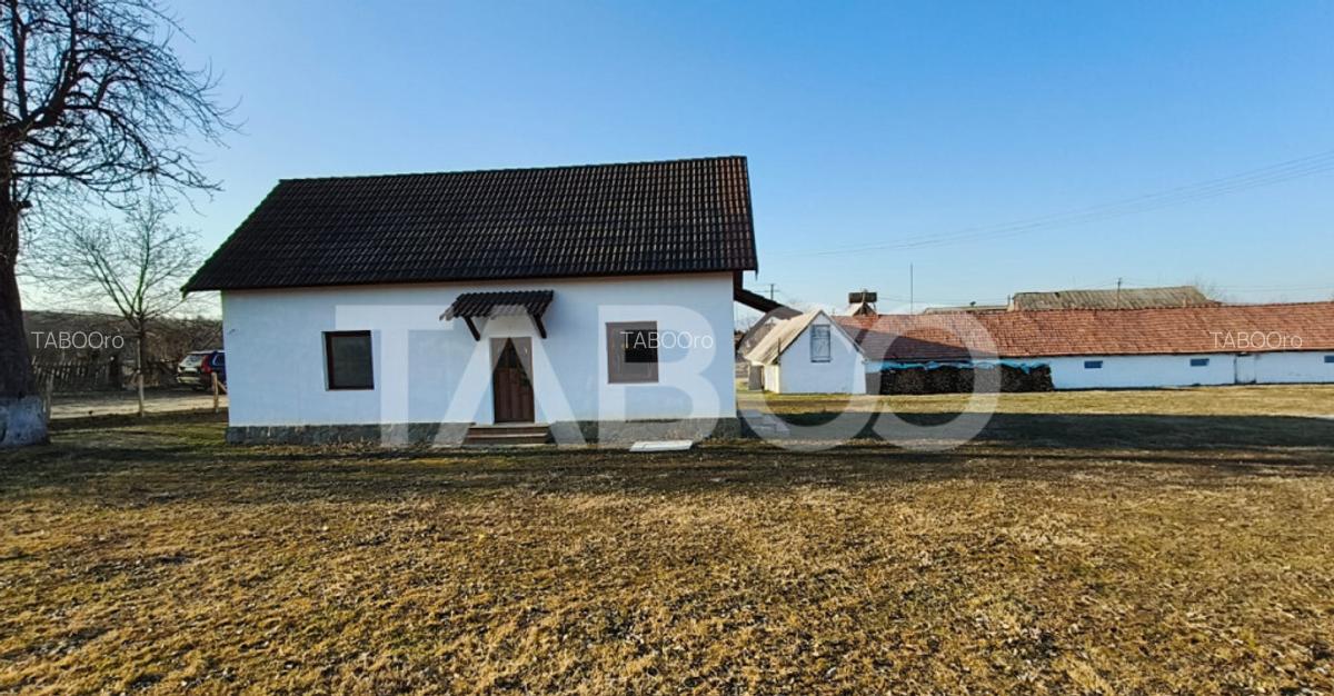 Microferma cu locuinta de vanzare in Pianu de sus - 2