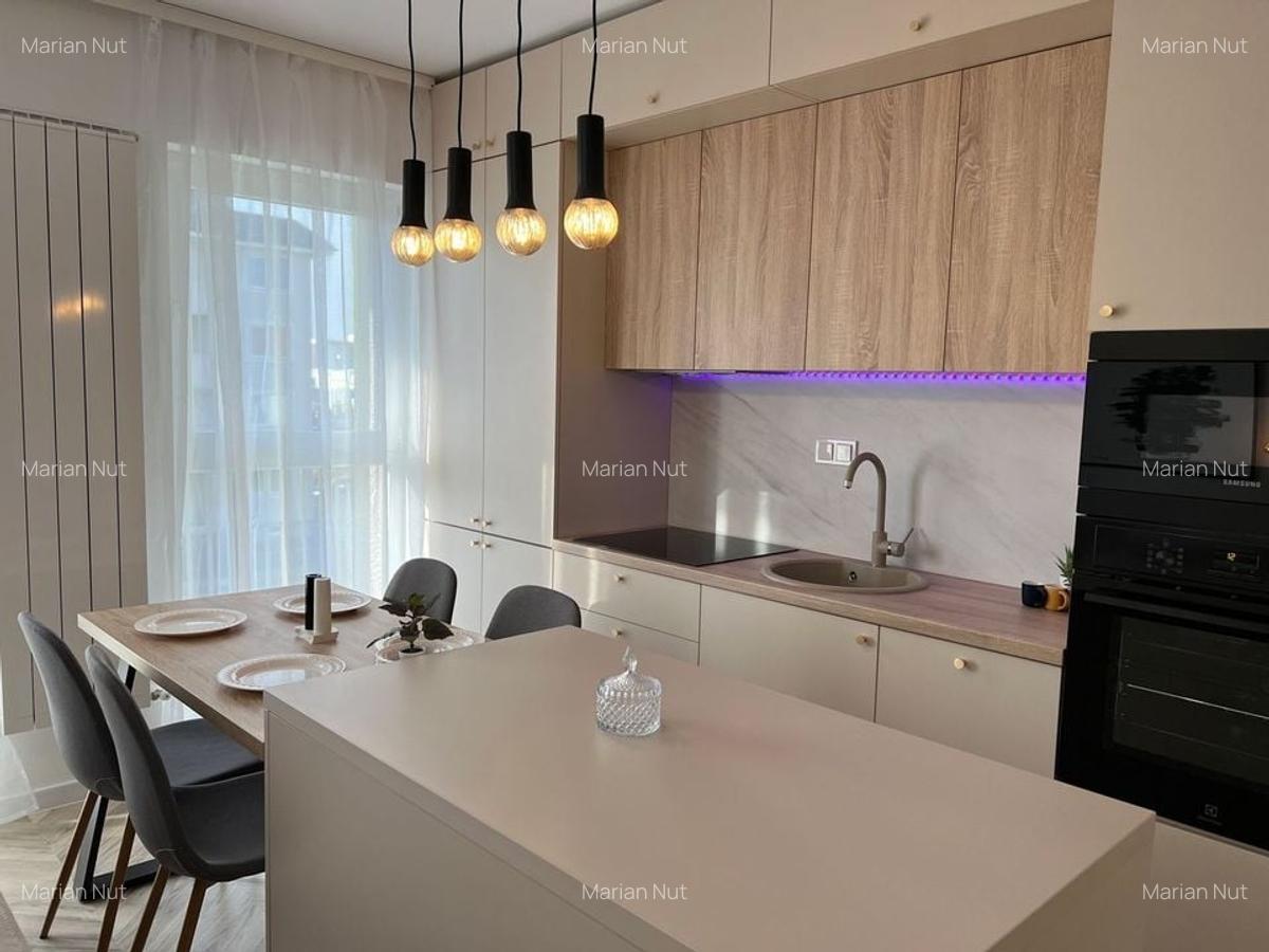 Apartament  3 Camere Bloc Nou Comision 0 - 2