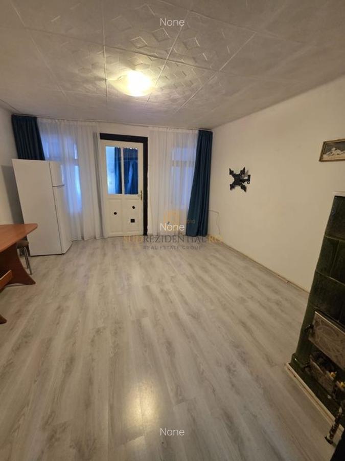 Casă de vânzare Str. 11 Iunie – lângă Parcul Carol,  Comision 0% - 4