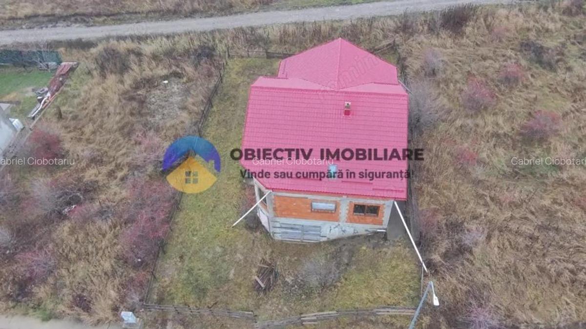 Vila la rosu + teren 500 mp de vanzare Zona Fermelor - 10