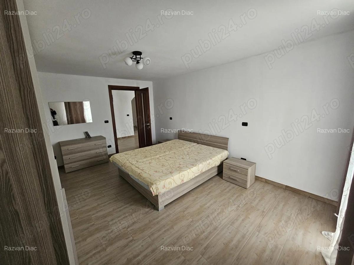 Casa spa?ioasa P+M de vanzare teren 1.000 mp Poiana Stampei, Suceava - 10