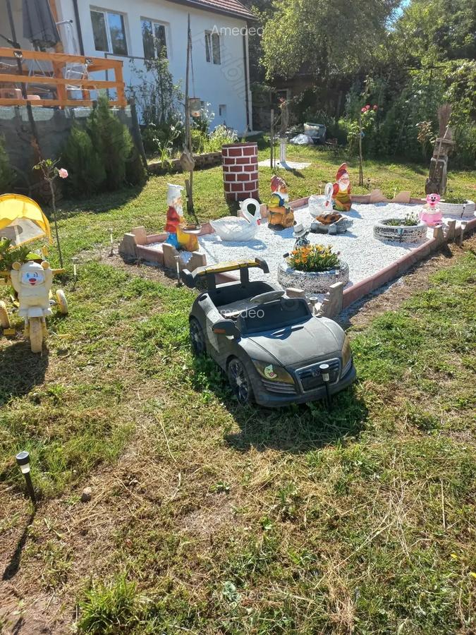 Vand casa 3 camere - 10