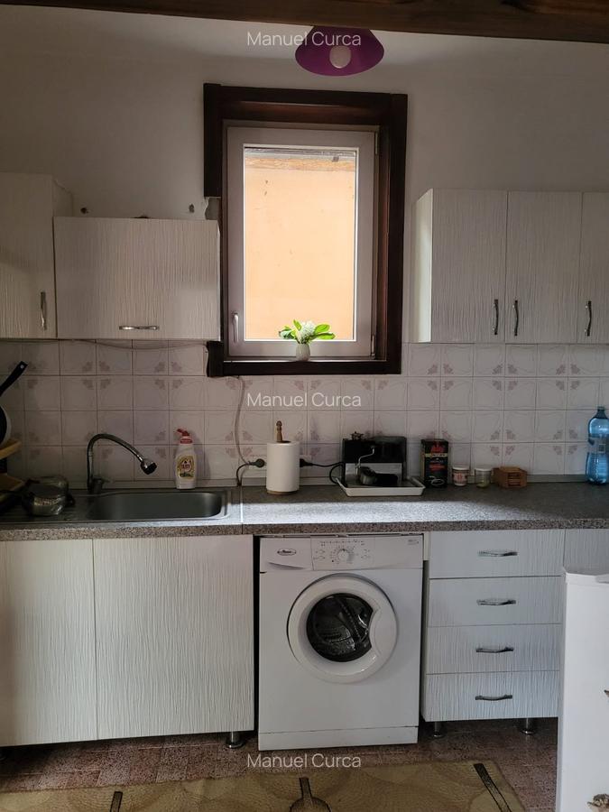 Casă de vânzare în Oțelu Roșu – liniște, natură și confort - 15 Casă de vânzare în Oțelu Roșu – liniște, natură și confort - 15