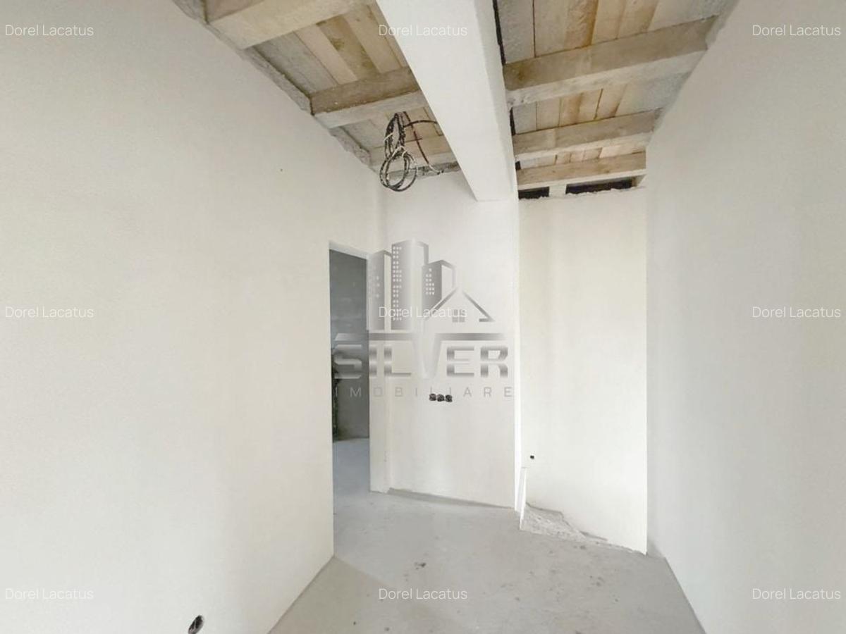 Casa individuala cu teren de 400 mp in Luna de Sus. - 12